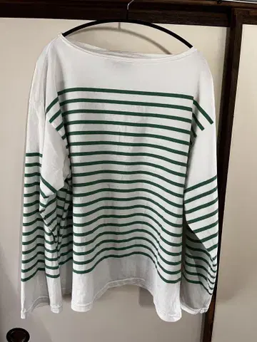 outil 바스크 셔츠