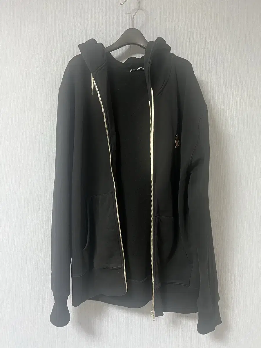 Maison Kitsune Hooded Zip-up (Condition barely used)