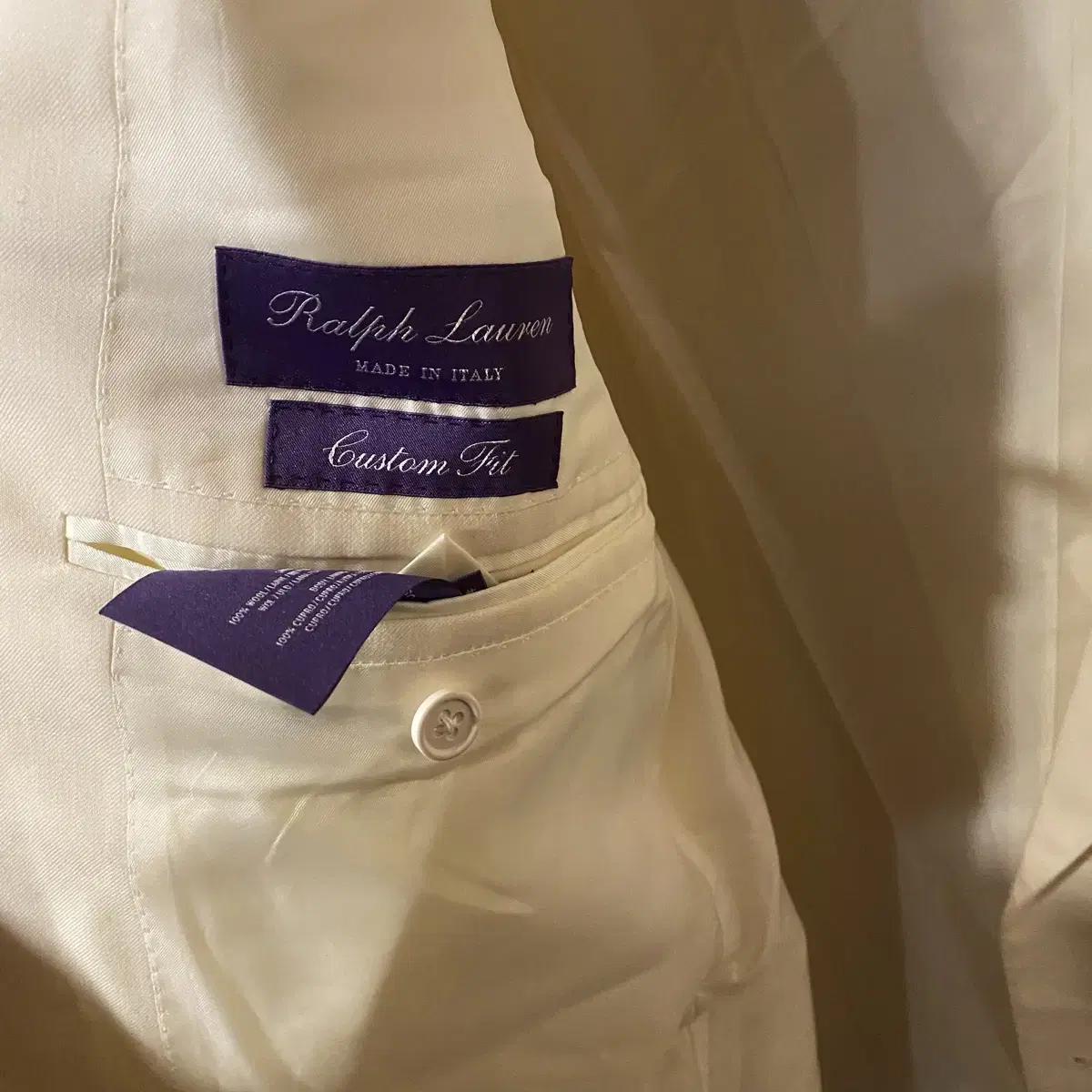 Ralph Lauren Perflavelle White Blazer Jacket sell.