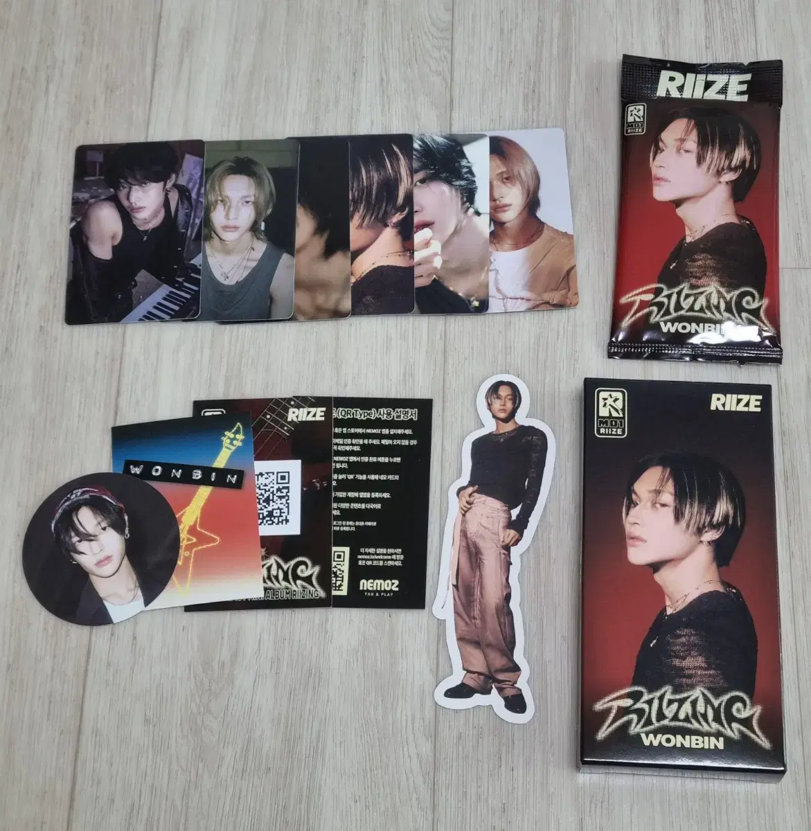 Rize Boom Boombe Photopack wonbin unsealed Album