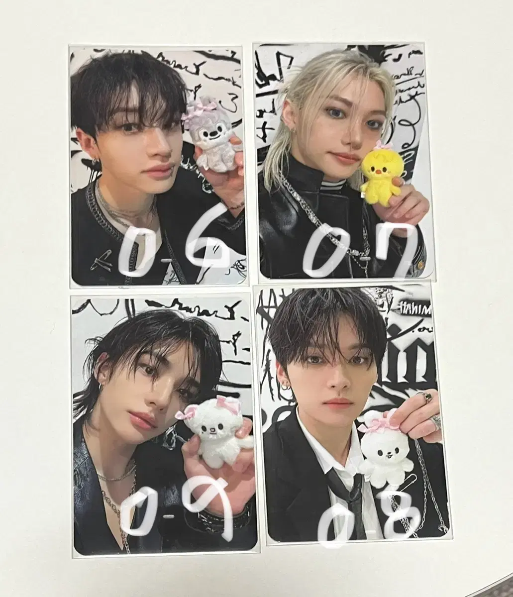 Straykids skz dominate stayzone photocard hyunjin lee know felix bang chan