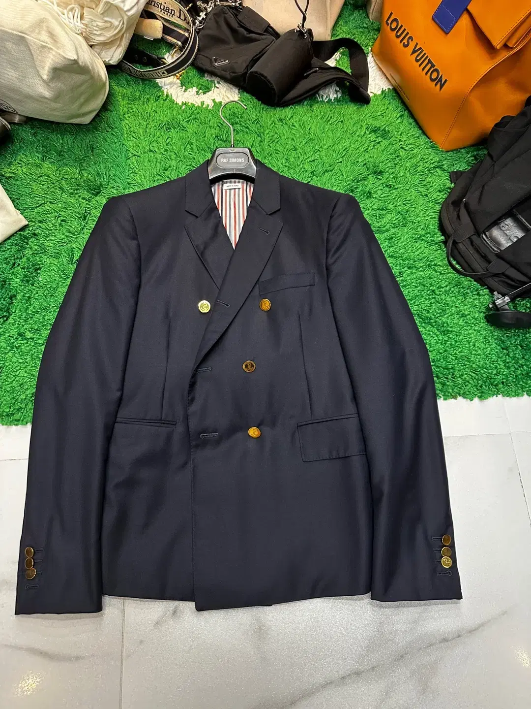 Thom Browne Keum Double-breasted Blazer 3