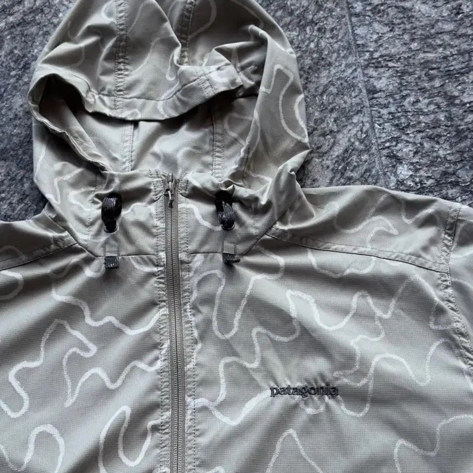 Old patagonia stretch hoody