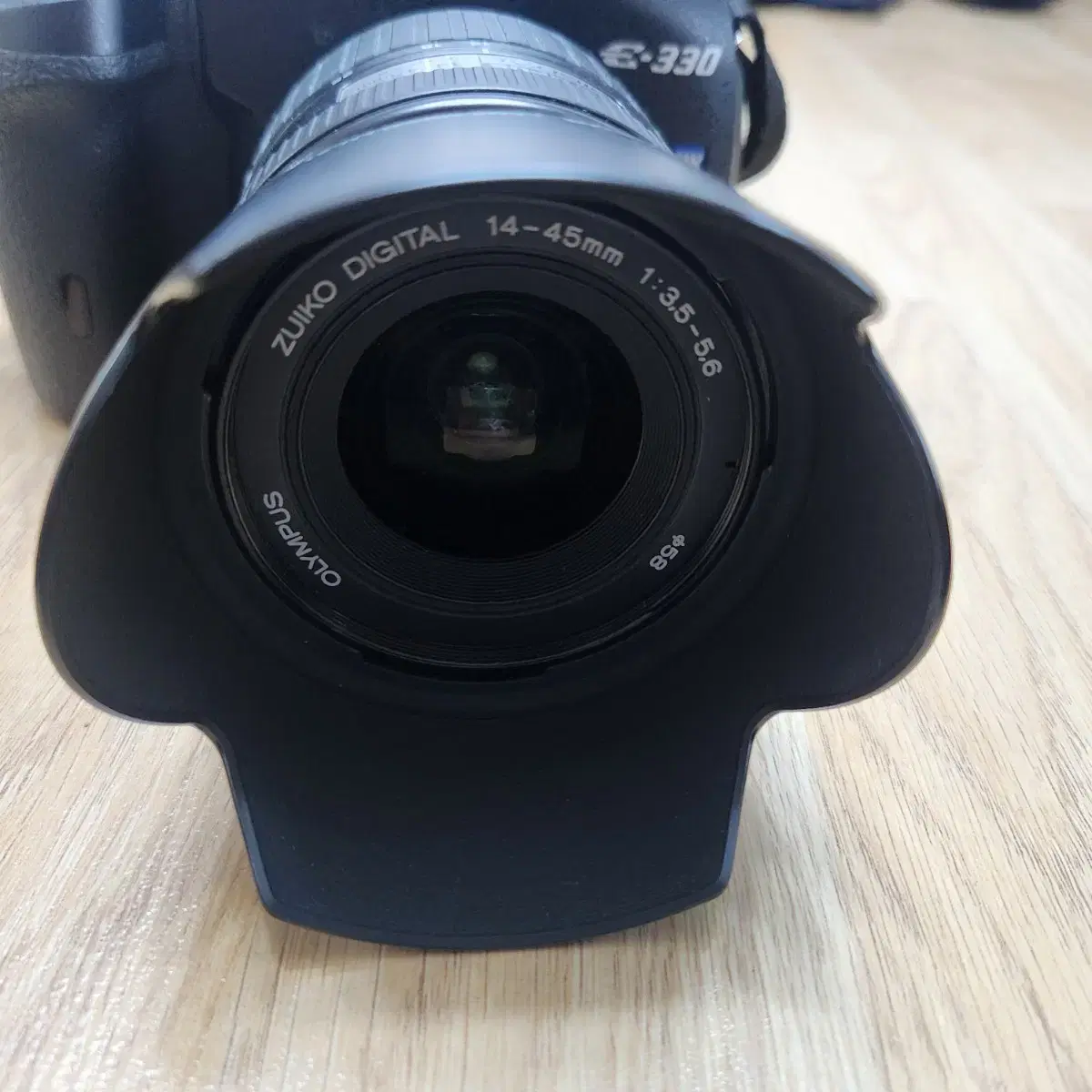 올림푸스 DSLR E-330