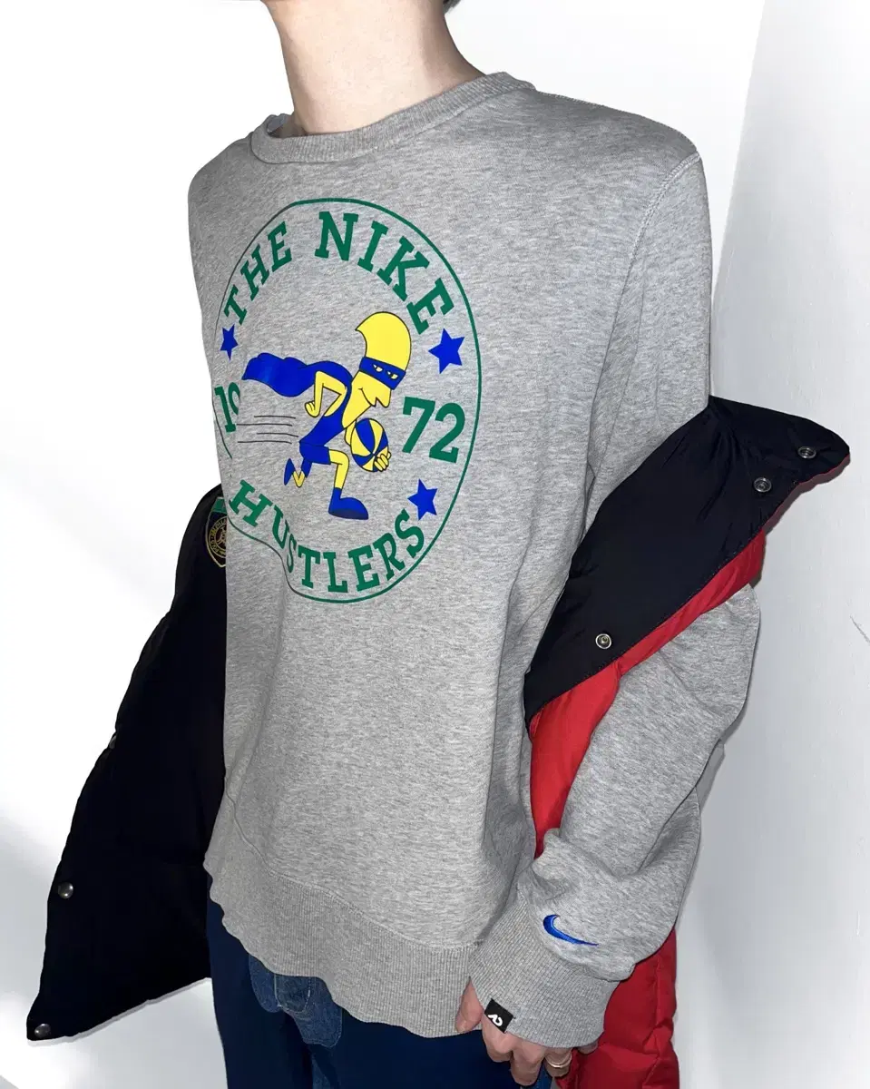 NIKE Nike Vintage 1972 Hustlers Printed Loose Fit Sweatshirt