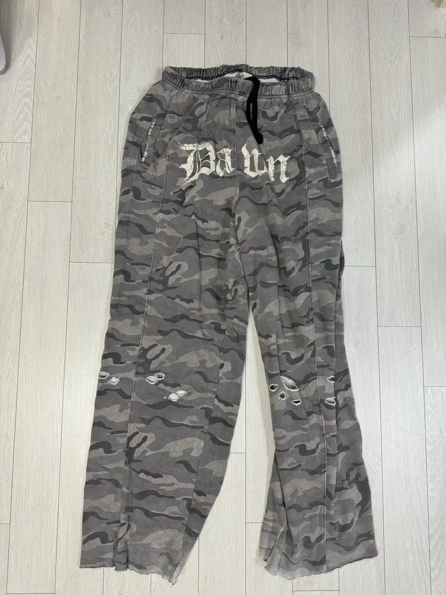 Tilden Camo Sweatpants