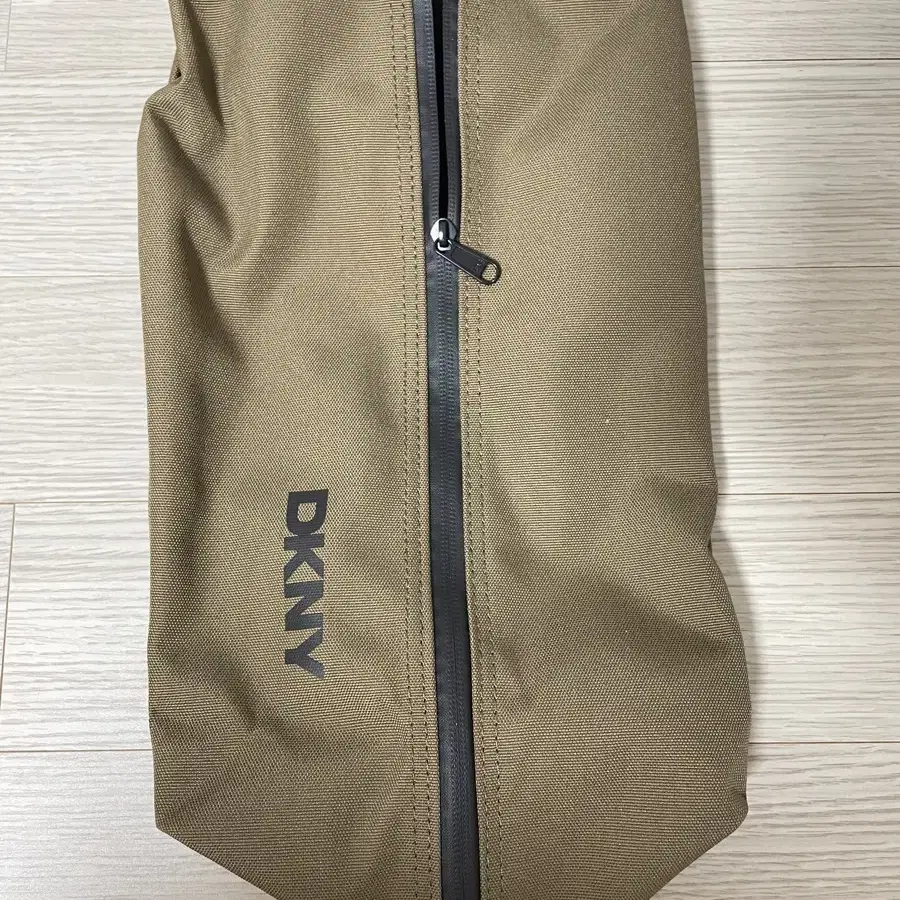 DKNY 남성용 블로퍼(뮬) 250~260