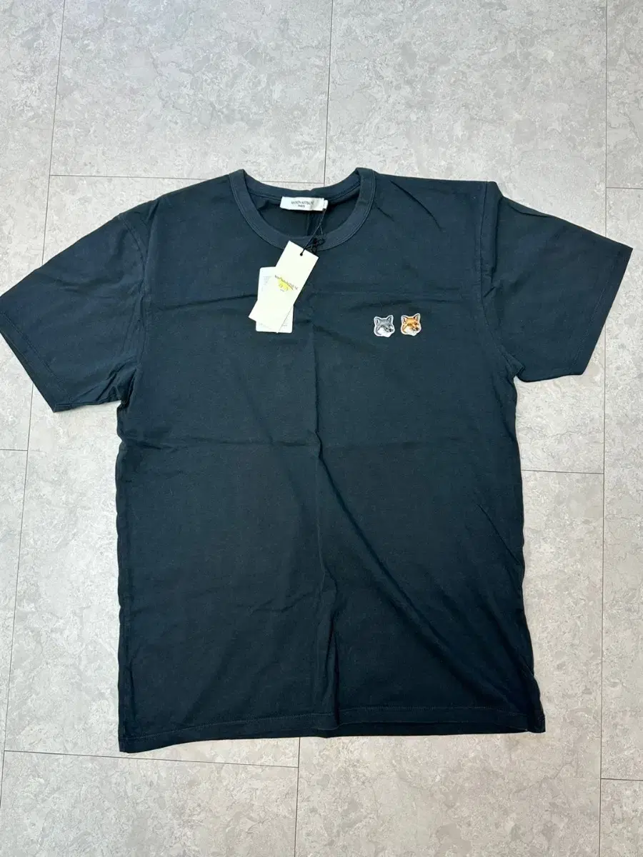 Maison Kitsuni Double short sleeve XXL for sale