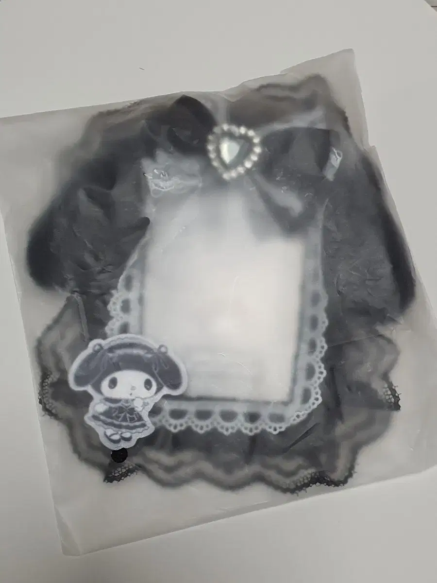 Sanrio Enzoi Idol Gothic Mymelody Photocard Holder