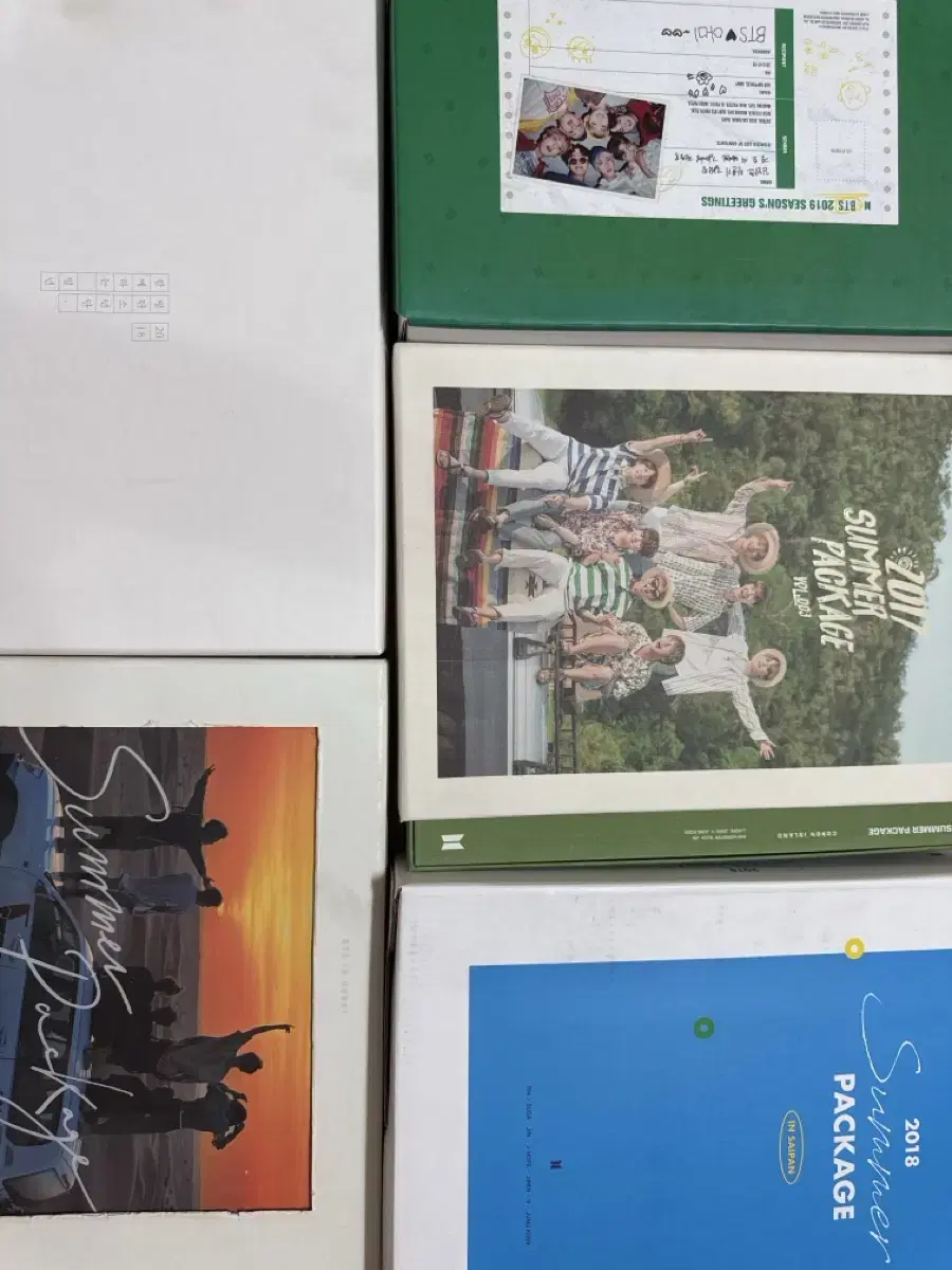 BTS Summer Package, Season's Greetings wts.