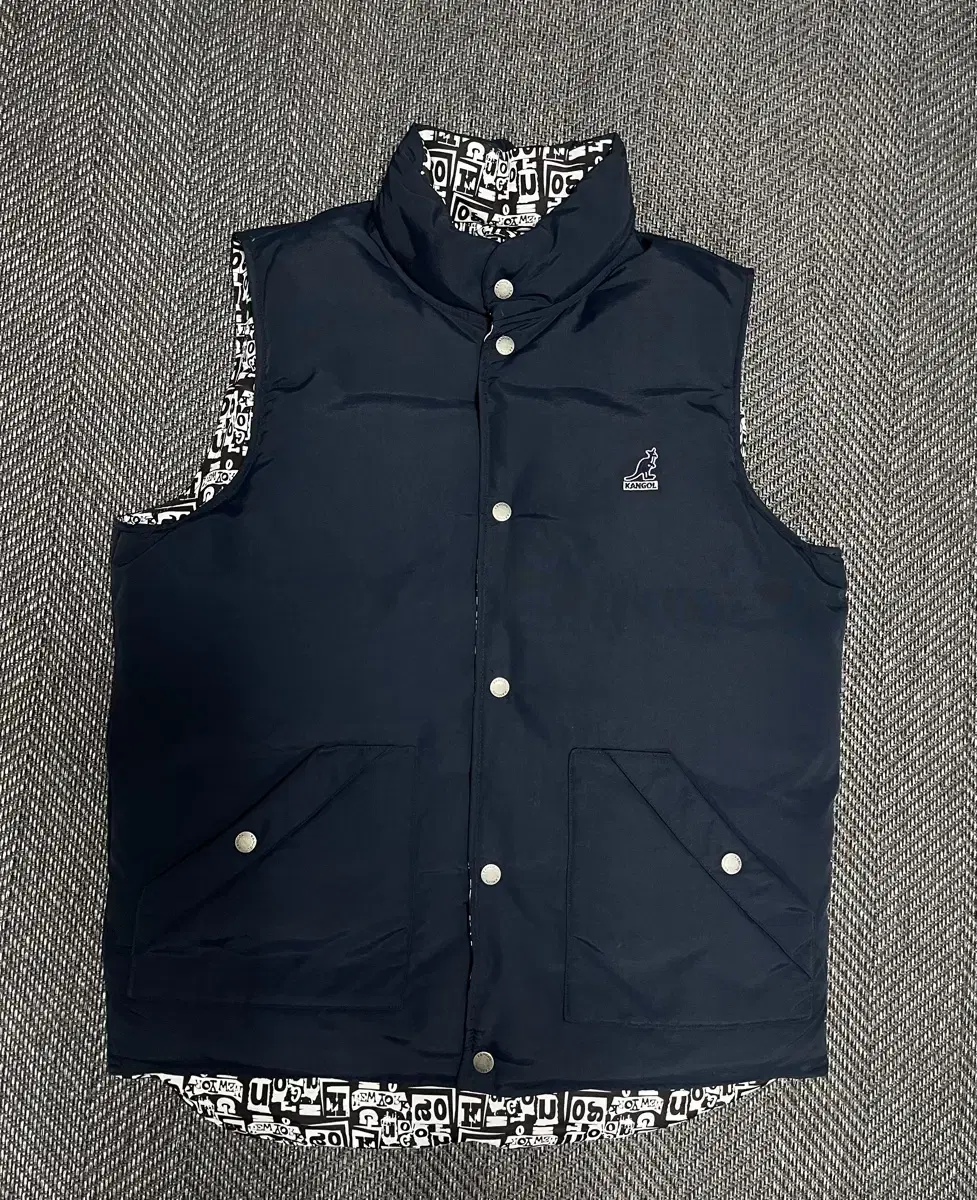 L] KANGOL Double-Sided Down Puffer Vest