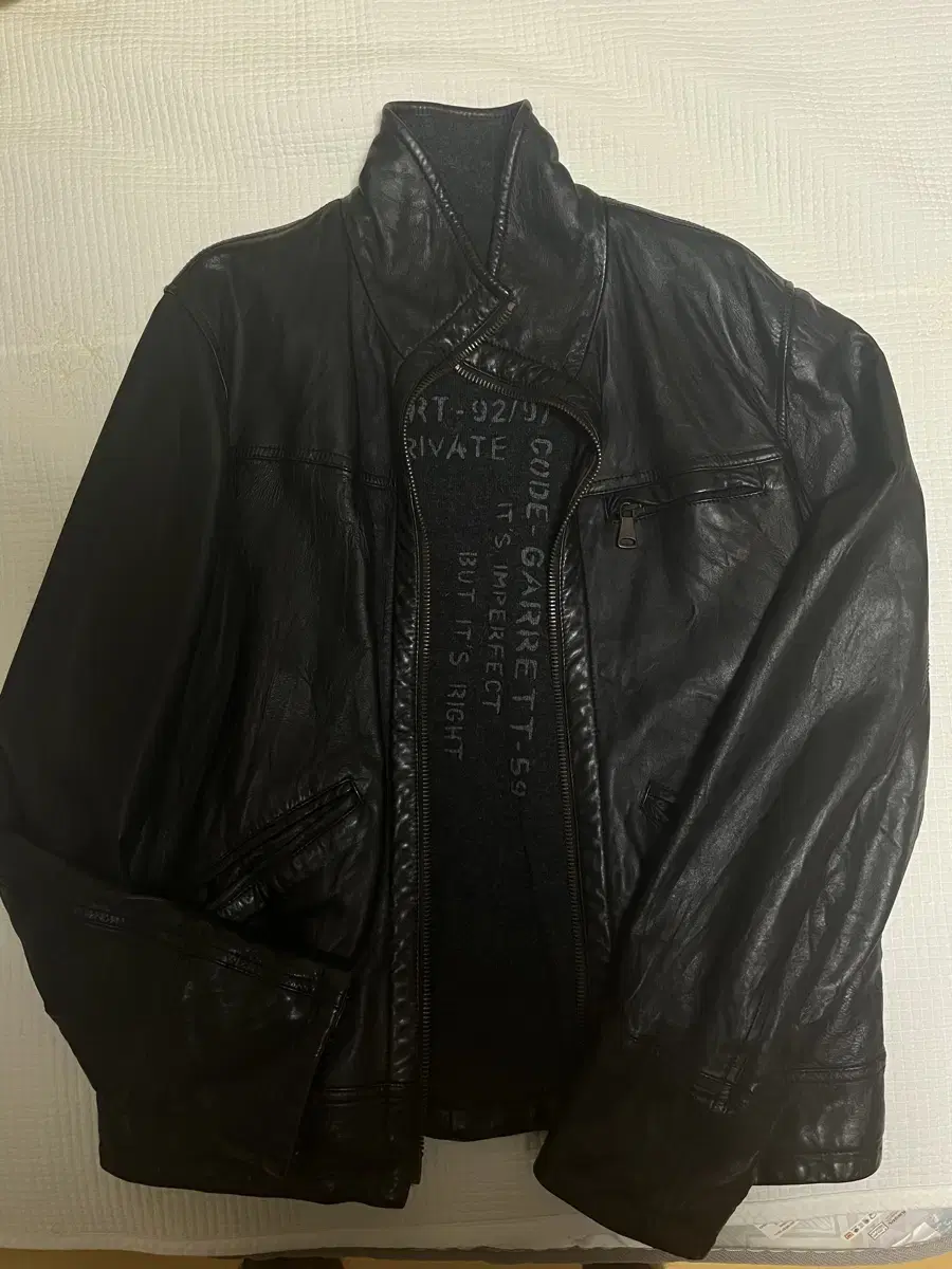 Genuine department store version of the Garrett Italian top-quality leather jamba