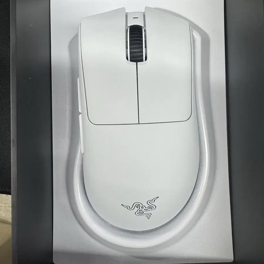 레이저 DeathAdder V3 Pro 무선 마우스 새상품