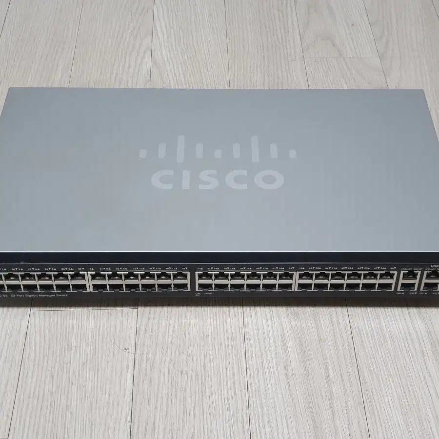 시스코 SG300-52 / 52포트 기가비트 스위칭 허브 / CISCO