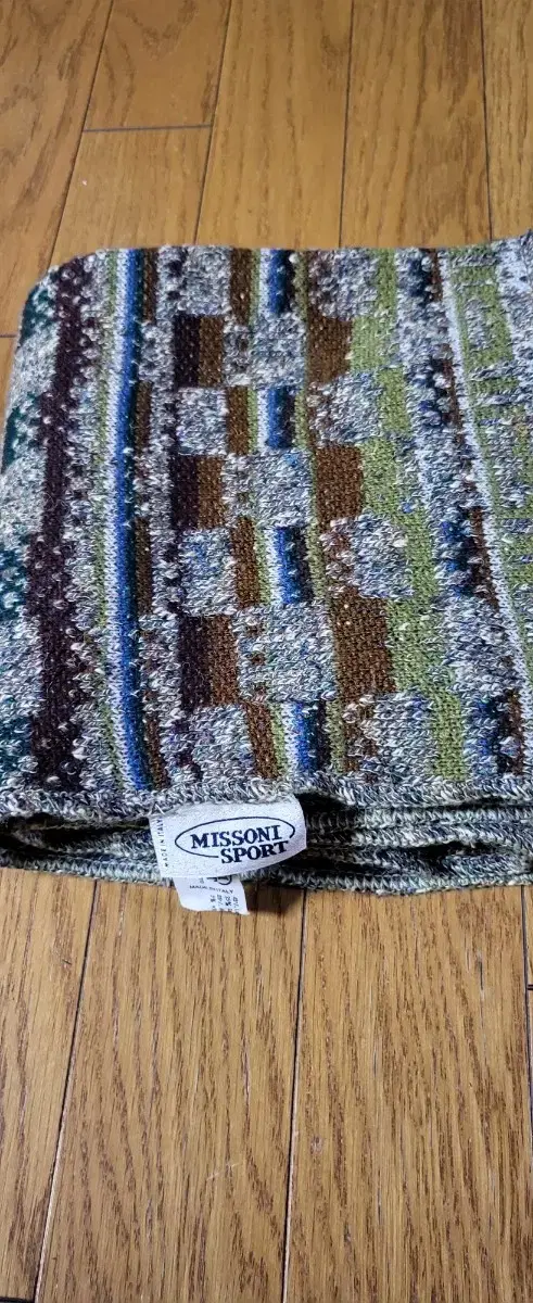 미쏘니 (missoni) 멀티컬러 울 숄 머플러 상태 좋음