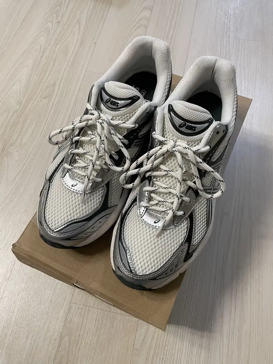 (280)Kith x gt2160 아식스