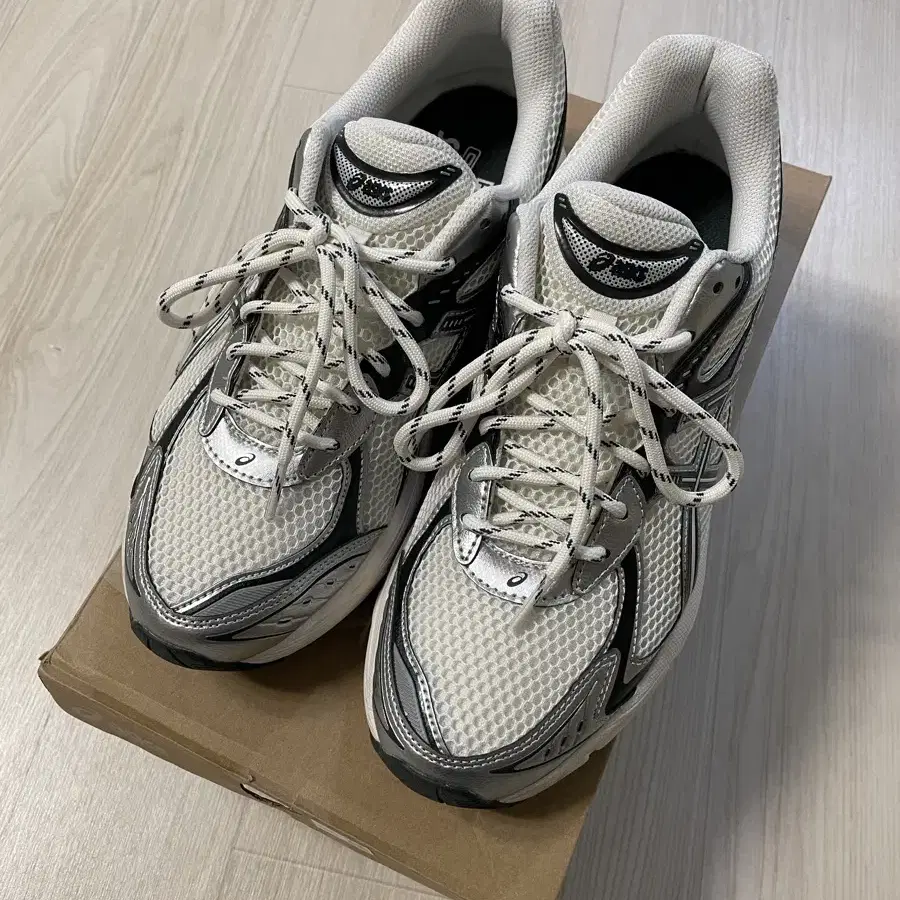 (280)Kith x gt2160 아식스