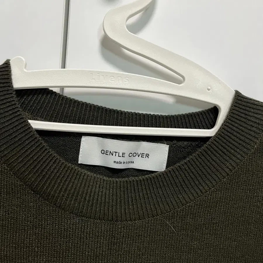 어리틀빗 merino wool golgy knit 딥그린 새상품