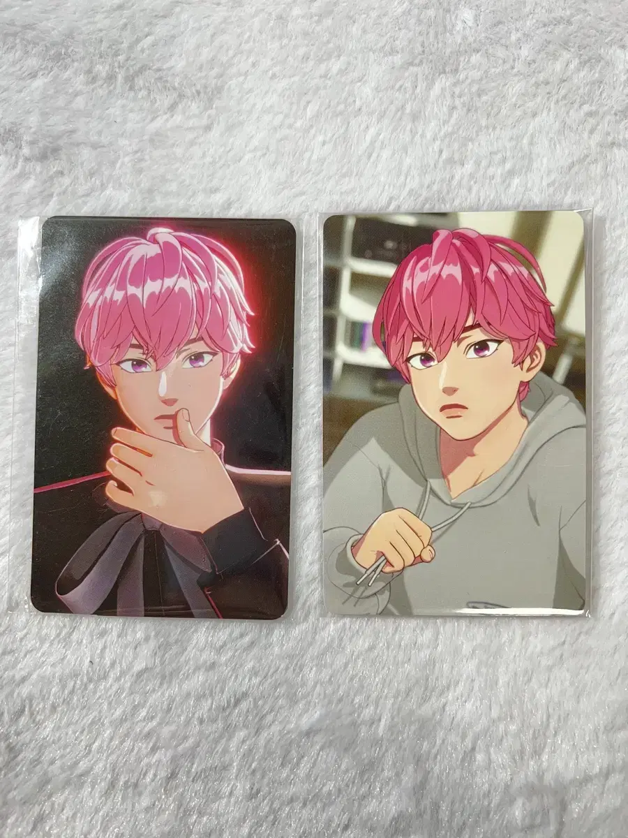 Plave bamby 50,000 won photocard sells watchesmeeupokka hooded pokka