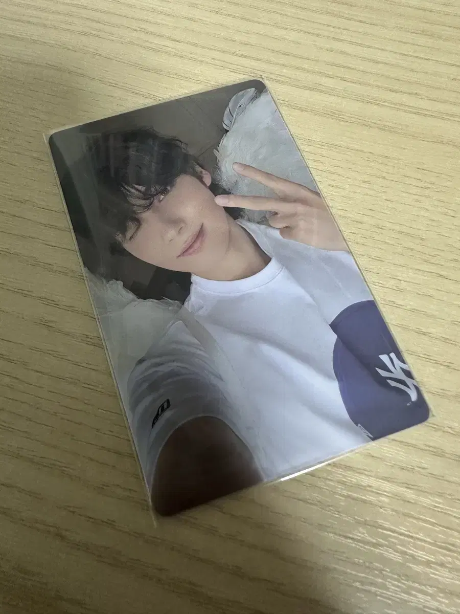 Tuvatu Sanctuary hueningkai huka alpo angel vahn photocard