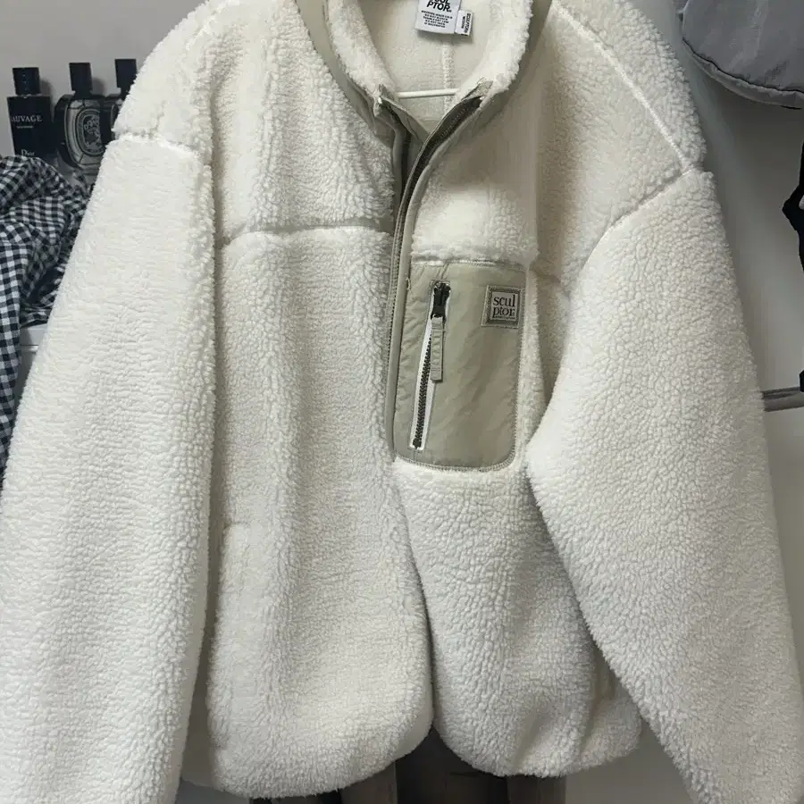 스컬프터 comfy sherpa jacket아이보리 후리스