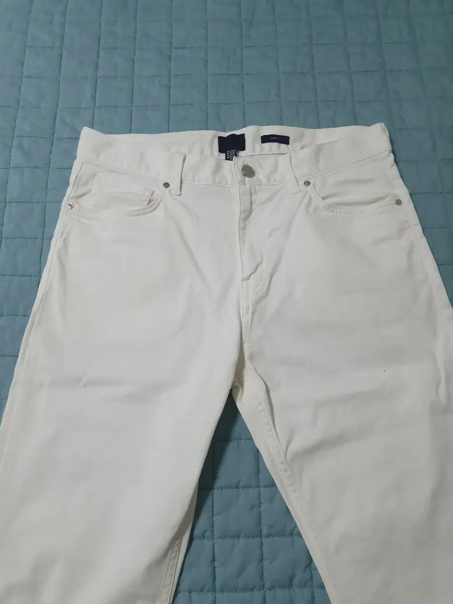 H&M white cotton pants size 30