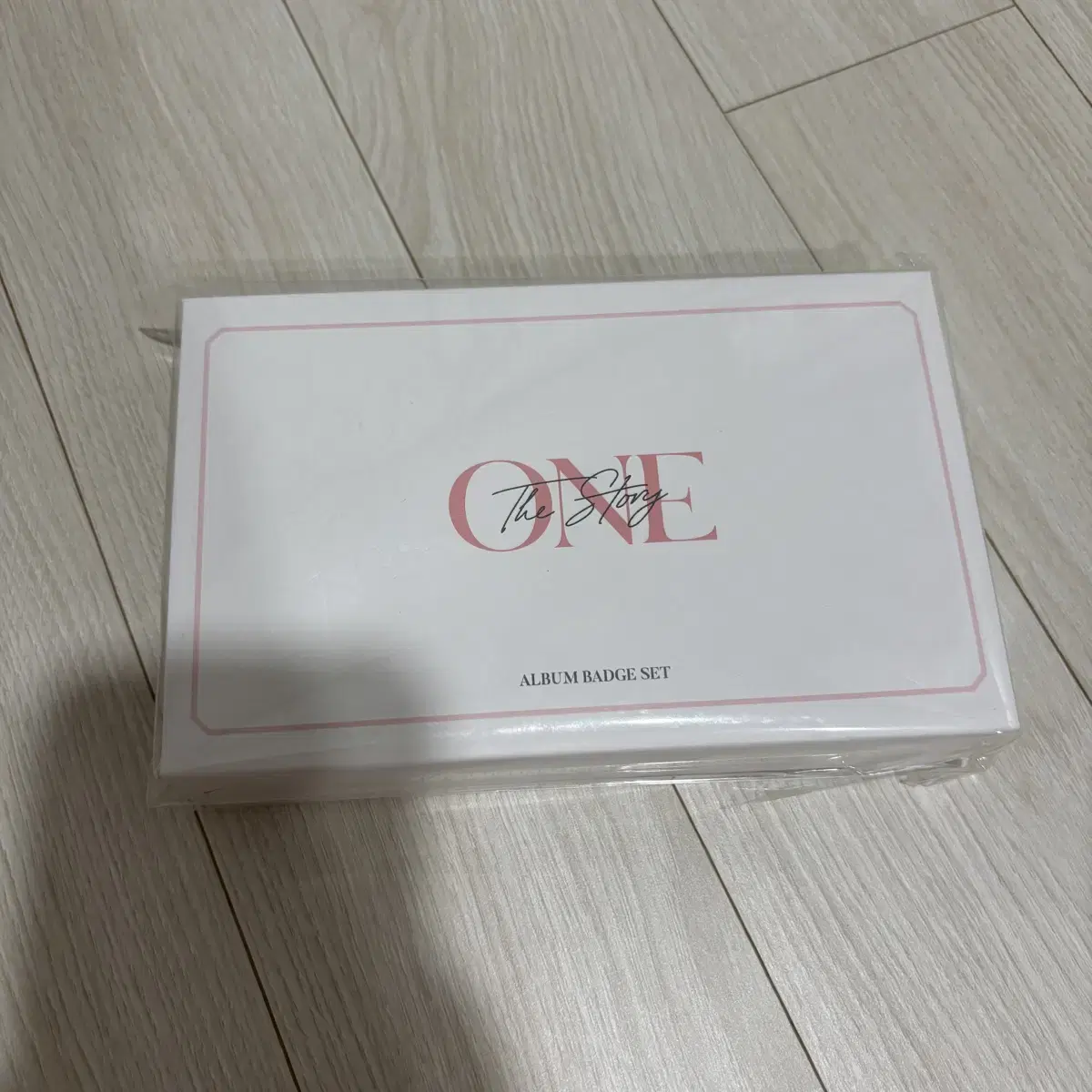 IZ*ONE album Badge Set