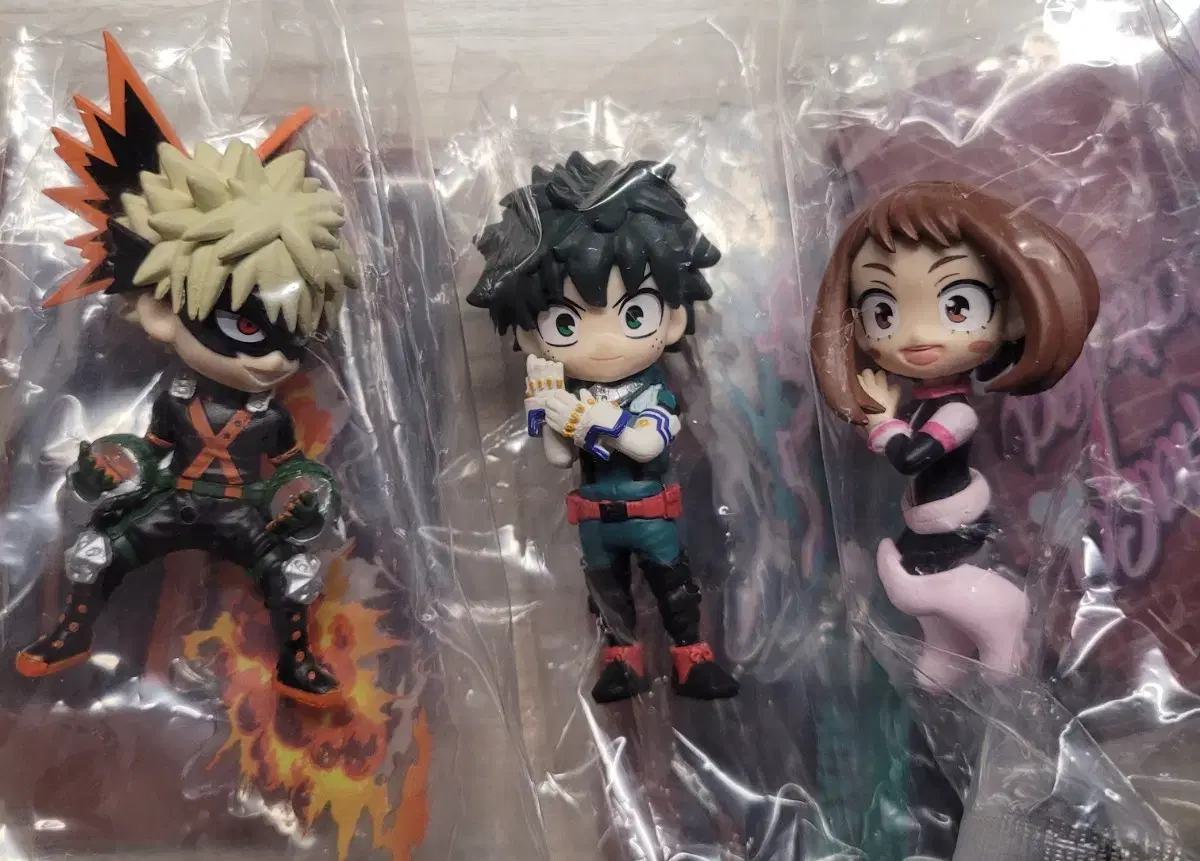 Bulk Feeding!)Nahia Figures (Midoriya,Bakugo,Uraraka)