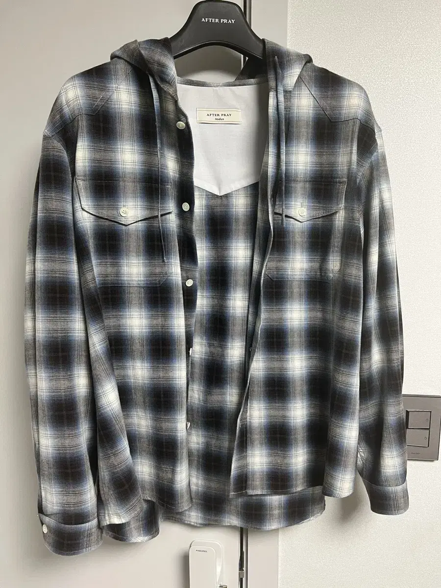 Afterpray Western Check Hoodie Shirt M