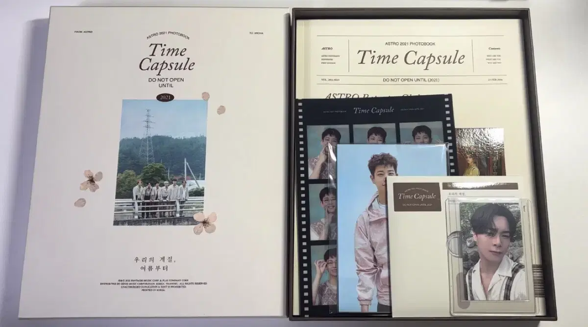 Astro photobook Time Capsule