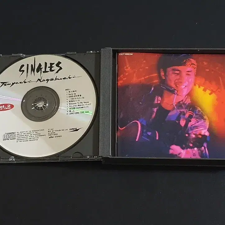 나가부치츠요시 싱글컬렉션 앨범 SINGLES 2 나가부치쯔요시 음반