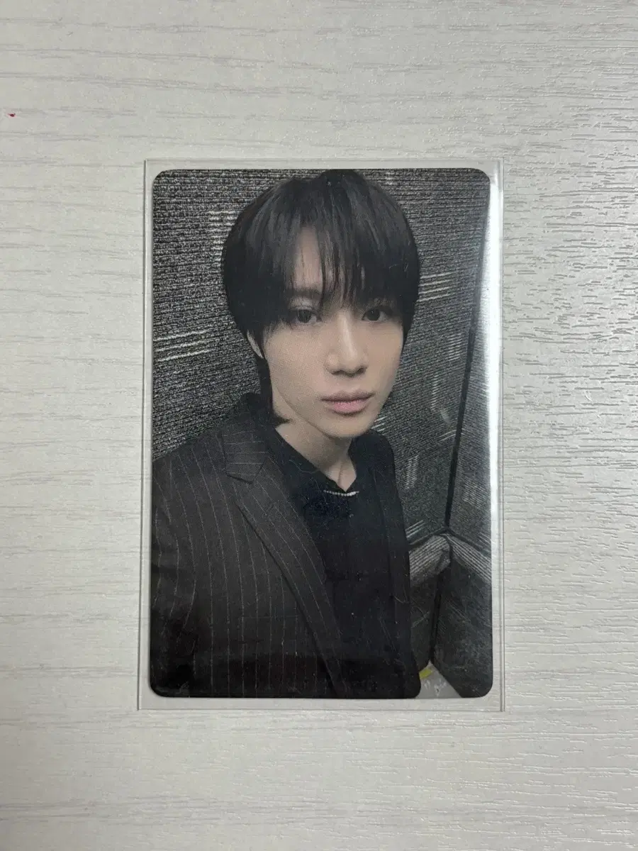 Shinee taemin Guilty yizhiyu Photocard