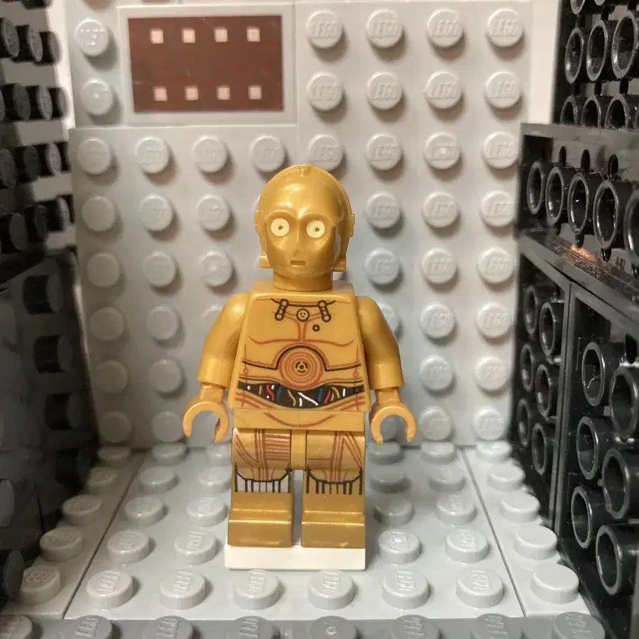 레고 스타워즈 c-3po