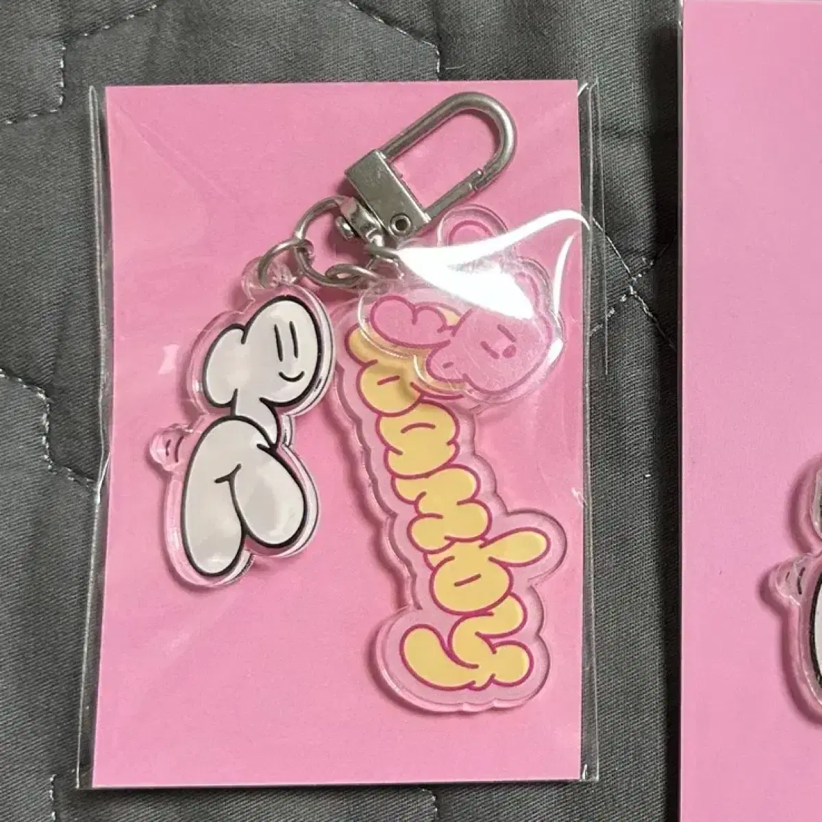 plave bamby whyyoyoyoyoy keyring samwhy old version renewed version