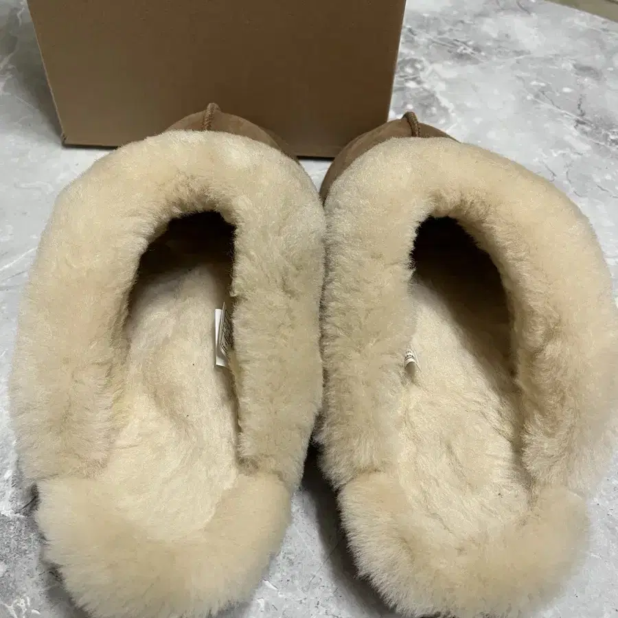 미국어그 UGG 코케트 슬리퍼(us6)