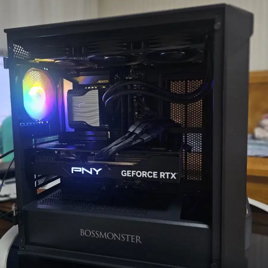 라이젠 7950X3D RTX 4080 SUPER 고사양 본체 팝니다.