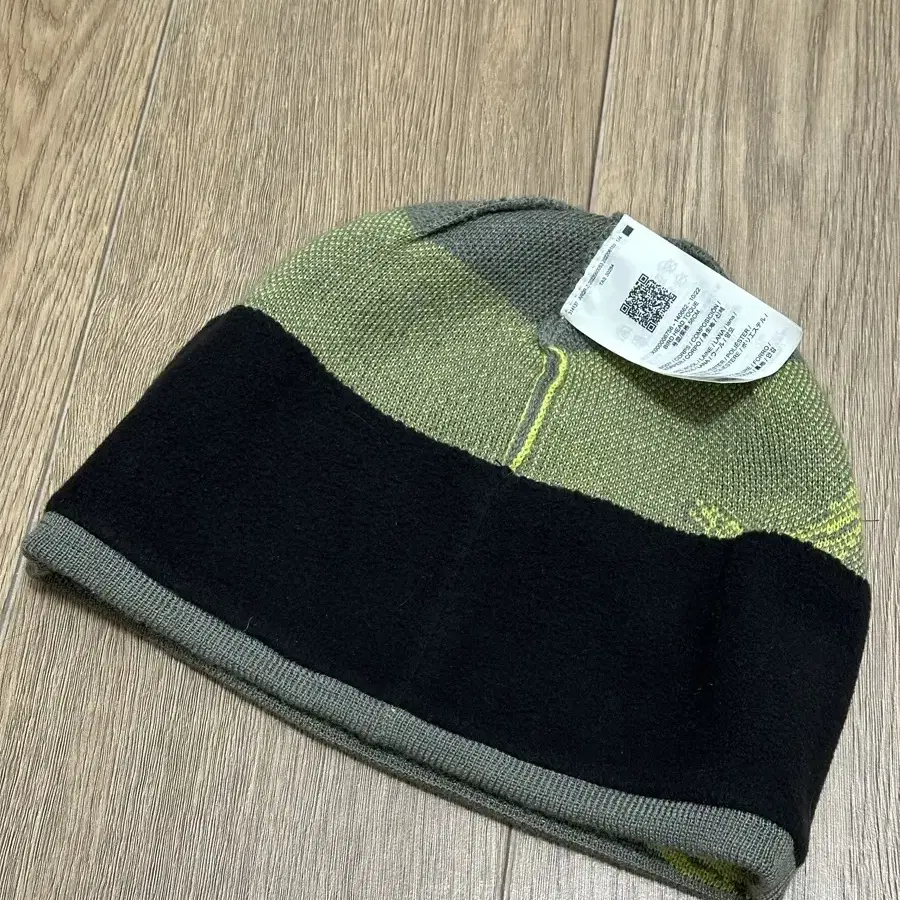 F) Bird Head Toque Forage/Sprint