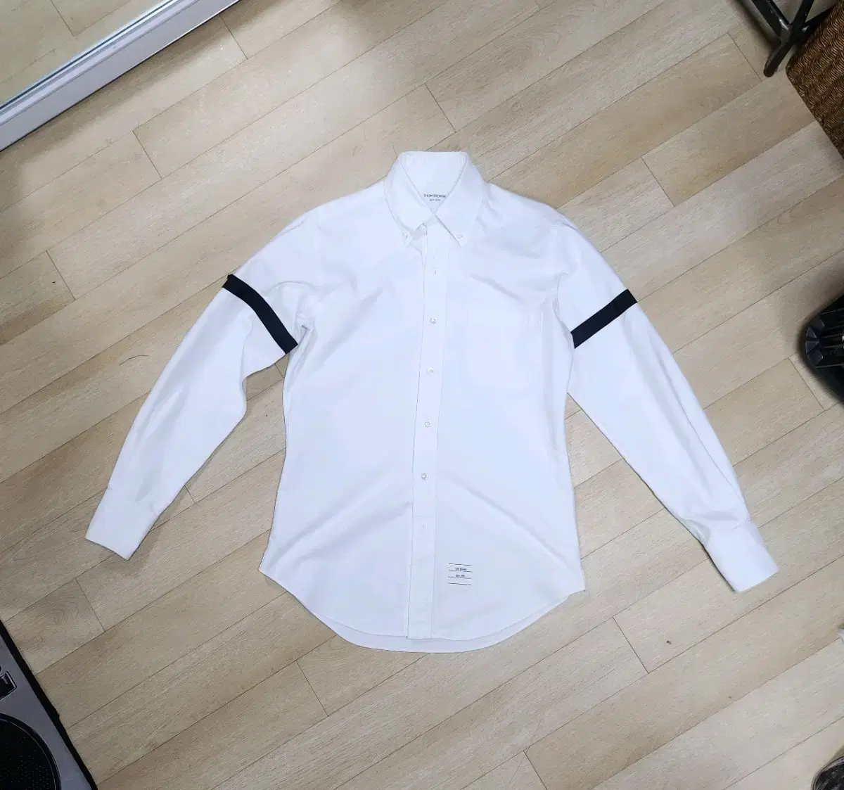 Thom Browne Shirt 2 size feat. Giddy