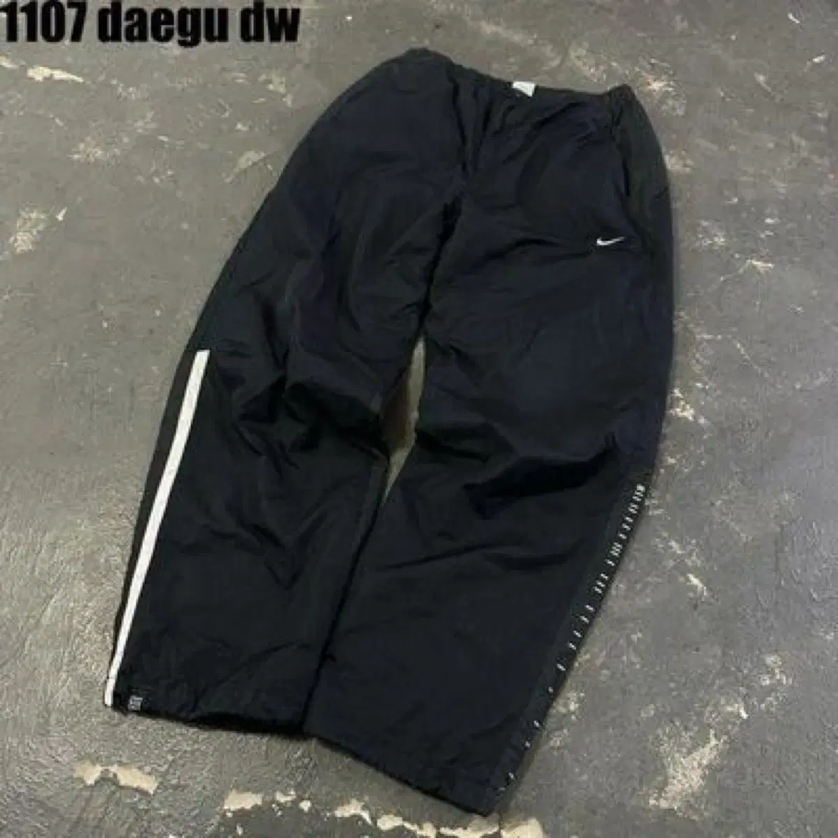 NIKE. Wide Chuu Running Pants(실측 L-XL까지)레어템,,,가격안내림