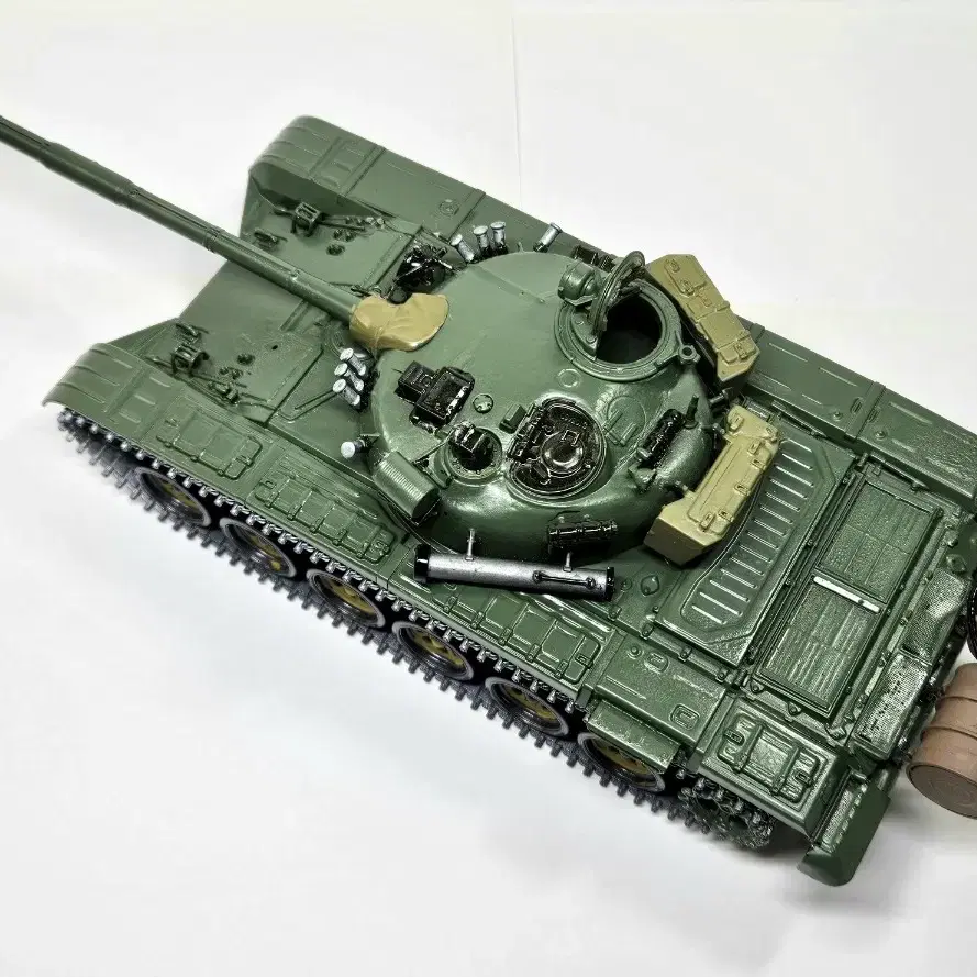 조립품 [타미야] 1/35 러시아 전차 T-72M1