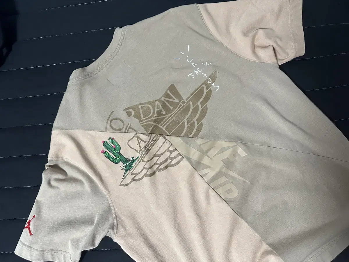 [L]Jordan X Travis Scott Short Sleeve Top