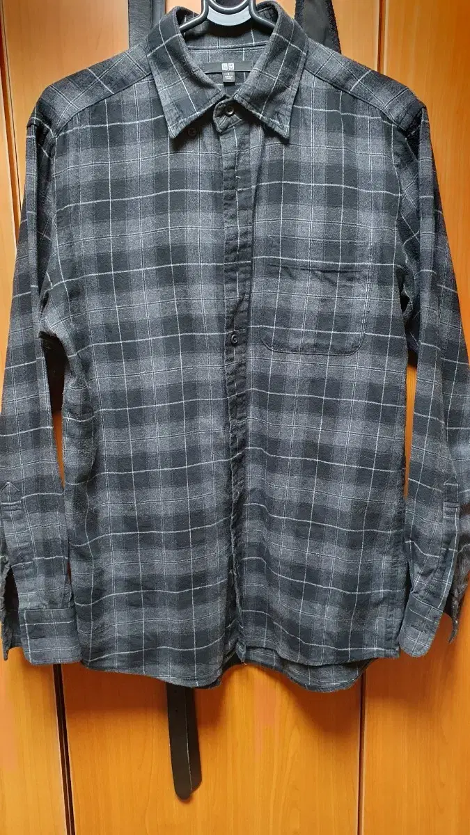 [S] Uniqlo Flannel Check Shirt