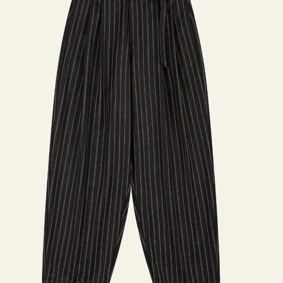 Waviness Belted Two Tuck Trousers 1 Size