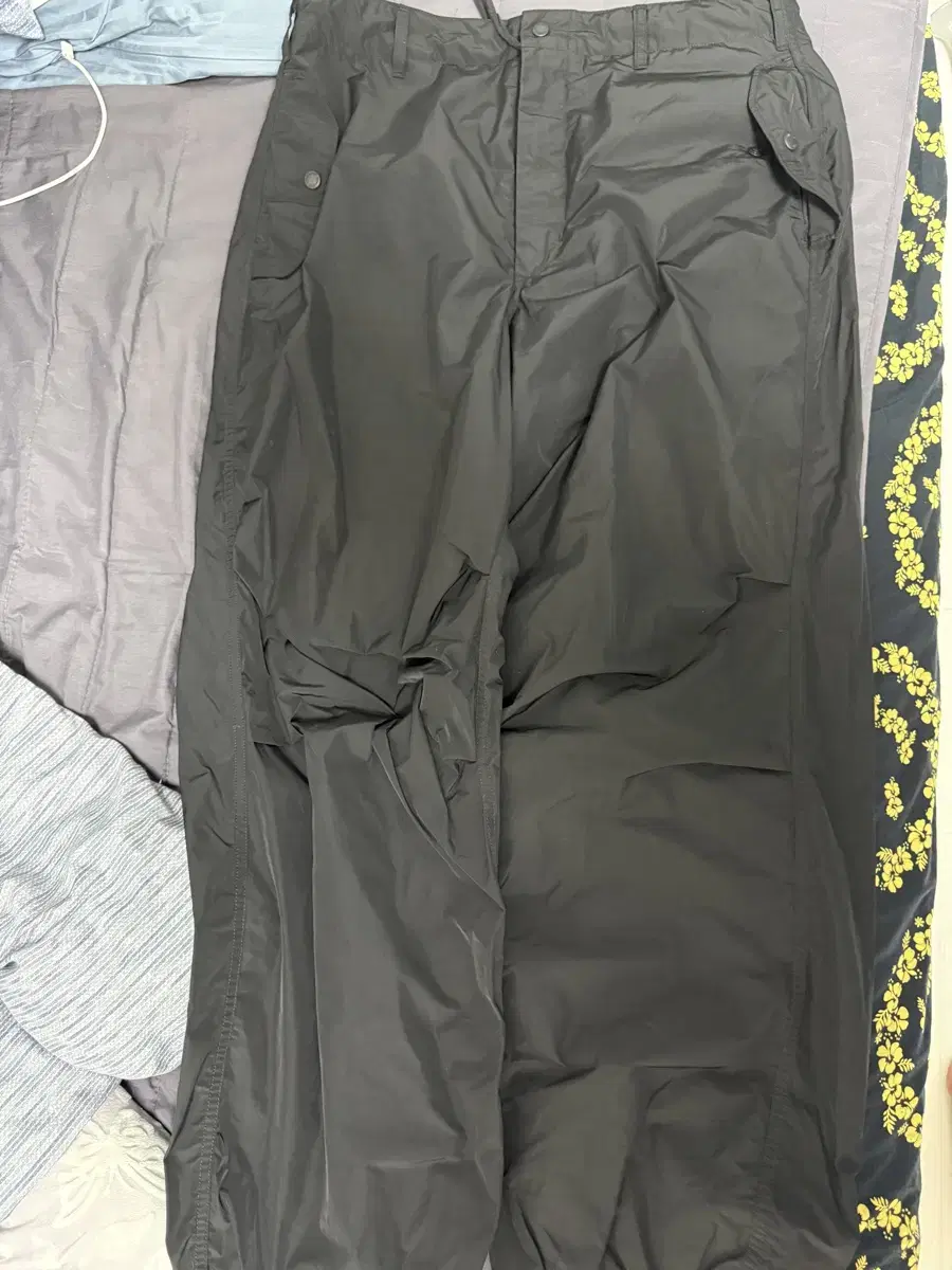 [M]Engineered Garments Nylon Parachute Pants