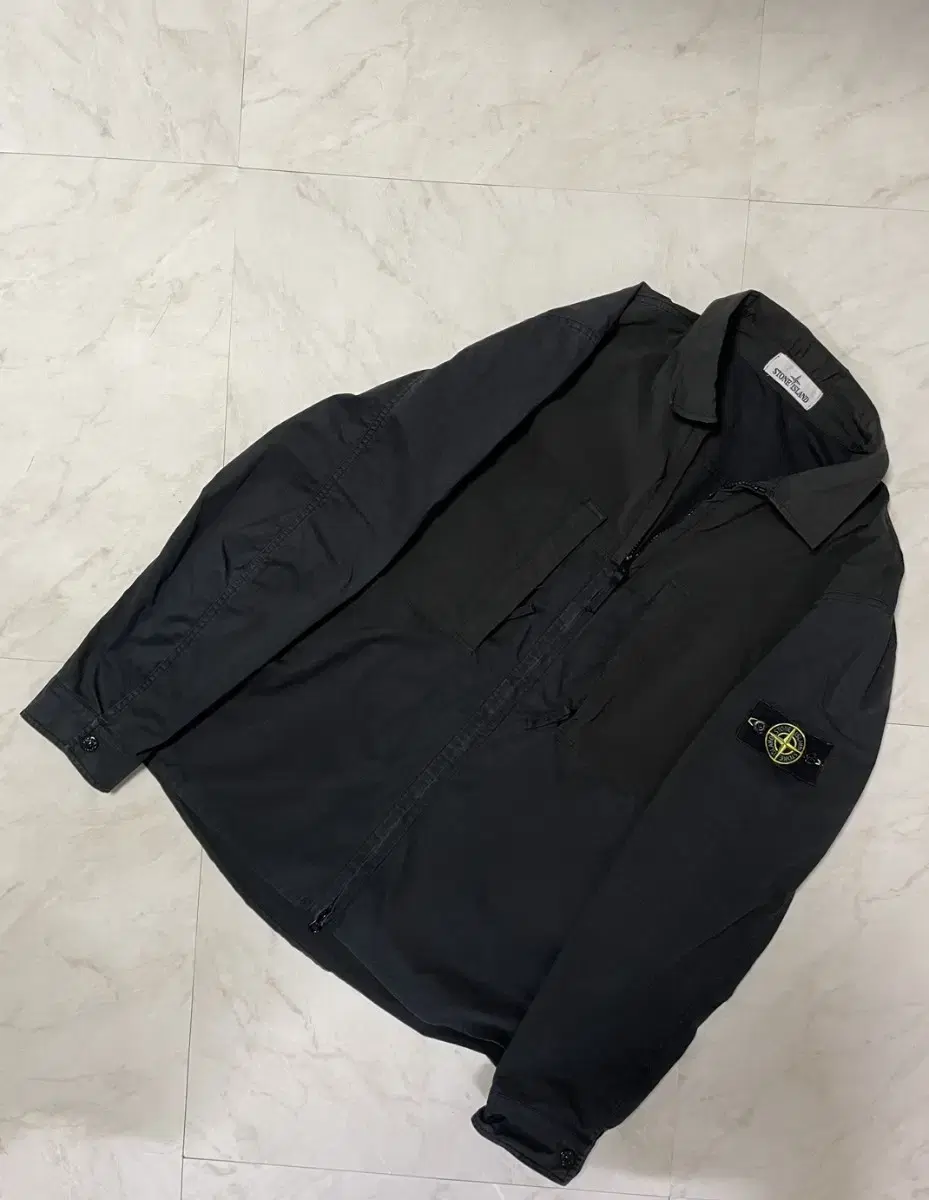 [ L ] Genuine Stone Island Two-Pocket Overshirt Lowest Price