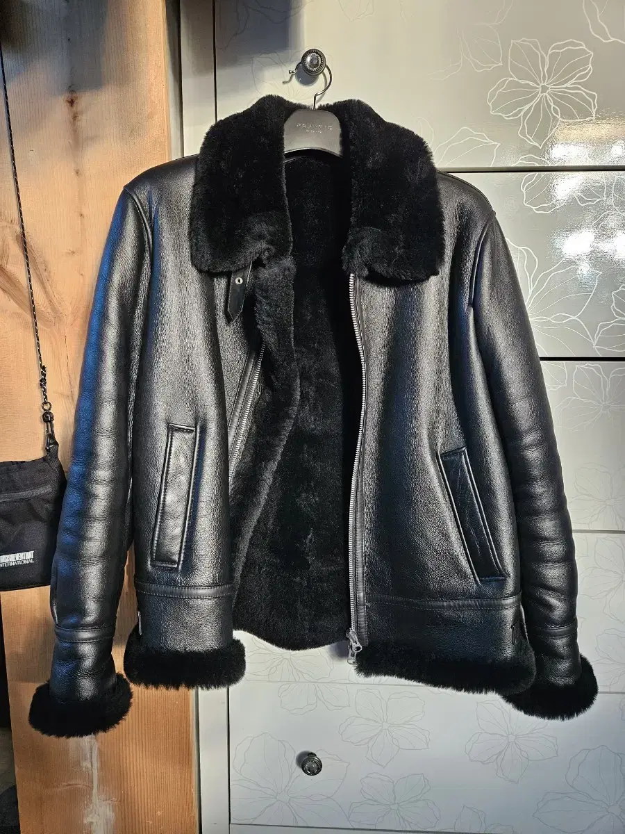 Sperone Lambskin Mustang