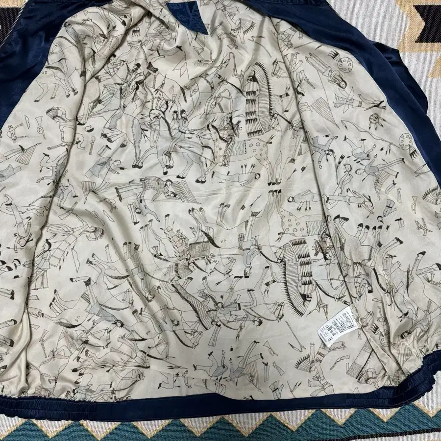 (4) 22aw ict visvim redsun souvenir