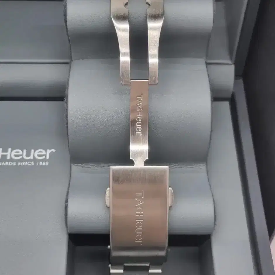 태그호이어 포뮬러1 데이트 쿼츠 청판 41mm 24년 최신