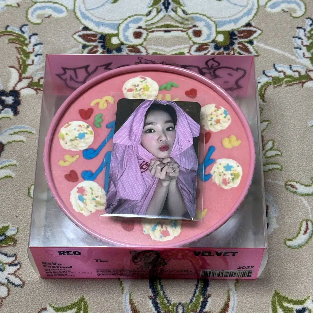 Red Velvet Bee's Day Cake album irene version