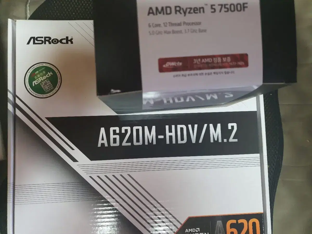 미개봉 라이젠  7500f + ASRock A620M-HDV/M.2